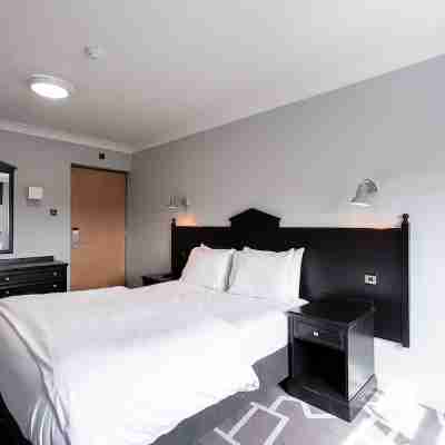Village Hotel Liverpool Rooms