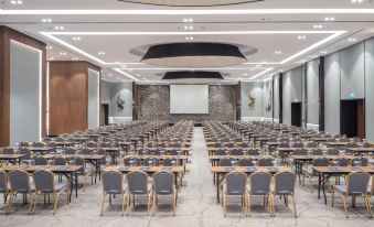 DoubleTree by Hilton Canakkale