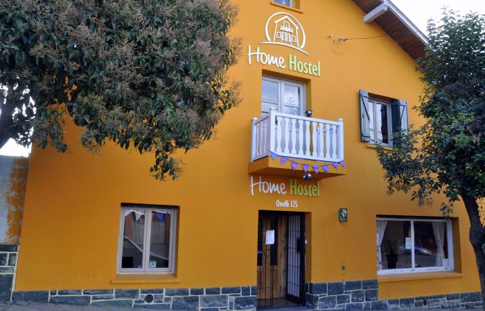 Hopa-Home Patagonia Hostel & Bar