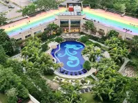 Experience Movie under the Stars Galaxy - Studio Suites - 15 Mins to CIQ Hotels in Tebrau