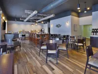 Best Western Okemos/East Lansing Hotel  Suites - breakfast