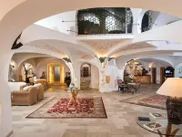 W Sardinia - Poltu Quatu Hotels in Baja Sardinia