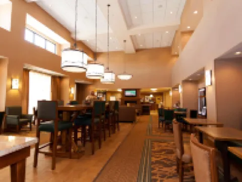 Hampton Inn & Suites Riverton Hotels in Riverton