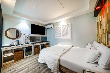 Bucheon (Yeokgok) S Отели в г. Пучхон