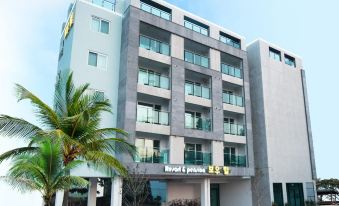 Seogwipo Bow Hill Pension & Hotel