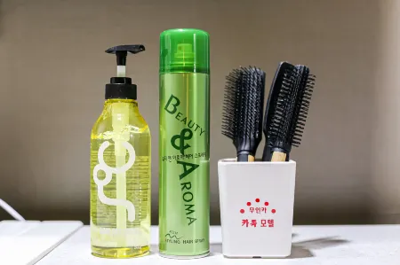 Andong Katok Motel Отели рядом с достопримечательностью «Dosanseowon Confucian School»