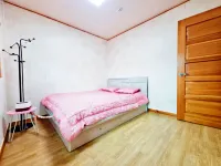 Muju Yangjiteul Pension Muju Deogyusan Resort Seolcheon Tour Gondola Boarding Point附近的飯店