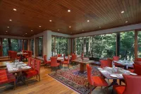 Welcomhotel by ITC Hotels, Pine N Peak, Pahalgam - Breakfast