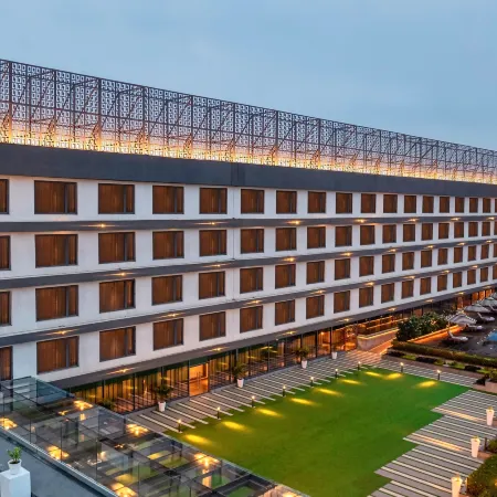 Vivanta Bhubaneswar DN Square Отели в г. Бхубанешвар