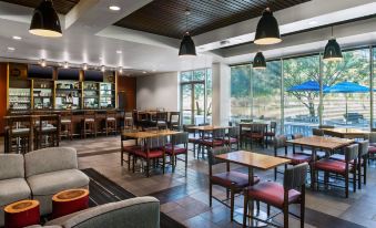 Four Points by Sheraton at Phoenix Mesa Gateway Airport