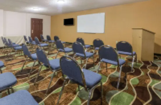 Days Inn by Wyndham Sarasota I-75