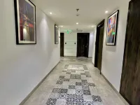 Best Western Maharani Bagh New Delhi Hotels near Thyagaraj Stadium