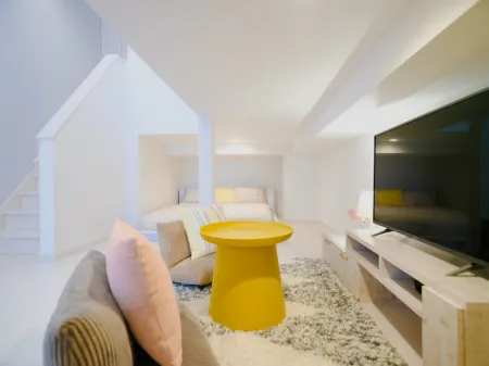 Your Room Kumamoto Station Little Отели рядом со станцией JR Tomiai Station