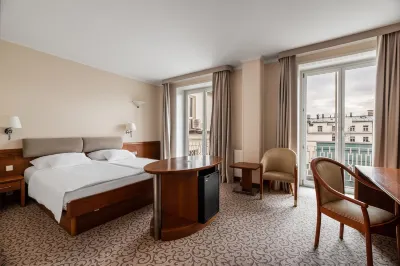 Eurostars Uhotel Các khách sạn ở Center District