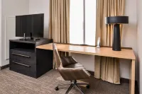 Residence Inn Charlotte Northlake Guidepost Montessori School at Prosperity附近的飯店