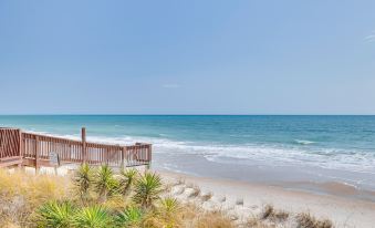 Steps to the Beach: Oceanfront Condo w/ Lanai!