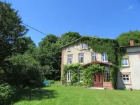 Manor Apartment in Alt-Krassow by Nature Reserve Hotels near Herrenhaus Vogelsang