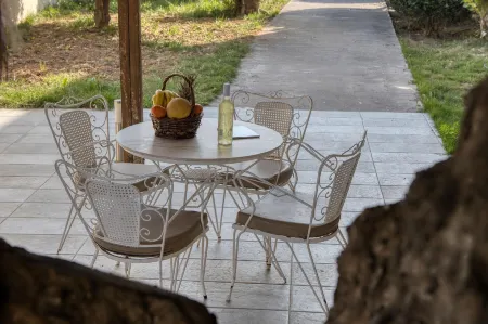 Garden House by Estia Отели в г. Vathianos Kampos