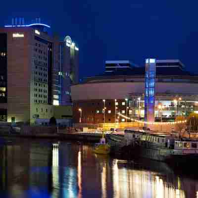 Hilton Belfast Hotel Exterior