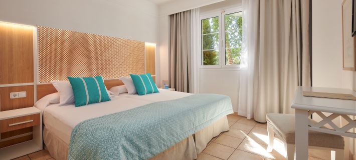 Grupotel Club Turquesa Mar Hotels in Menorca