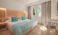 Grupotel Club Turquesa Mar Hotels in Son Xoriguer