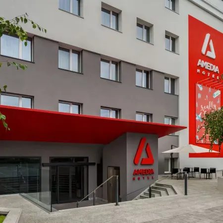 Amedia Milan, Trademark Collection by Wyndham Отели рядом с достопримечательностью «Лорентеджо»