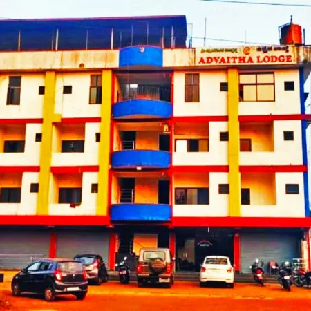 Advaitha Lodge