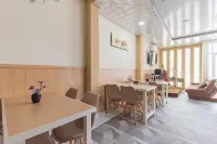 Urbanview Syariah Utami Inn Garut by RedDoorz Hotel dekat Universitas Padjadjaran Kampus Garut