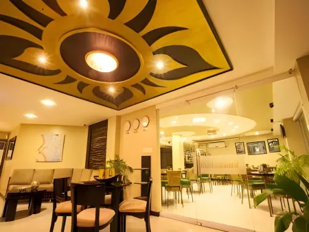 L Square Hotel Отели в г. Concepcion