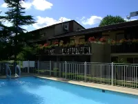 Relais de Frejeroques - Pool