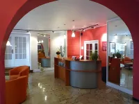 Nouvel Hotel - parking