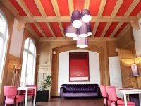 L'Esplanade Lille Hotels in Lomme