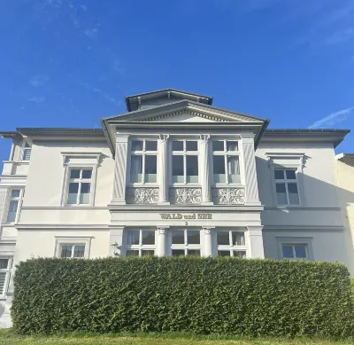 Pension Wald Und See Hotels near BuchKunst Usedom KUNSTHALLE