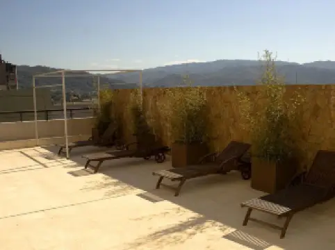 胡胡伊豪生大飯店