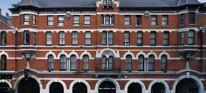 Hotel Isaacs Cork City Hotels in Cork