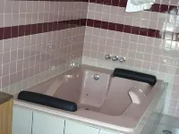Arlington Inn Hotels in Riverside