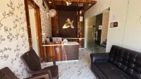 Avaria Inn Hotels in Howrah