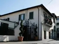 Hotel Rosary Garden Hotels near Tuscany Hall