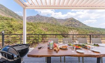 Geochang Pool Villa Bong Stay