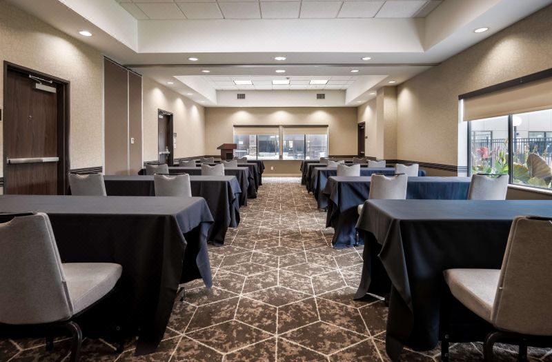 Best Western Premier Bryan College Station photo 4