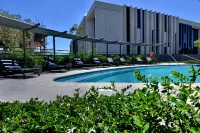 Courtyard Hotel Waterfall City - Uima-altaat