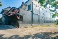 Urbanview De Path House Syariah Boyolali Hotel di Boyolali