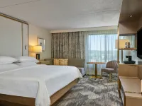 โรงแรมเชอราตัน สนามบินพอร์ตแลนด์ โรงแรมใกล้ท่าอากาศยานนานาชาติพอร์ตแลนด์