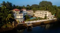 Stone Wood Riverfront Resort, Siolim Hotels in Solim