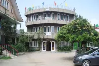 Hotel Humza