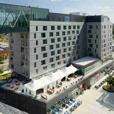 Courtyard  Montreal Laval Hotel Exterior