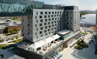 Courtyard  Montreal Laval