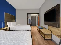 Tru by Hilton Troy Detroit Hotels in Troy