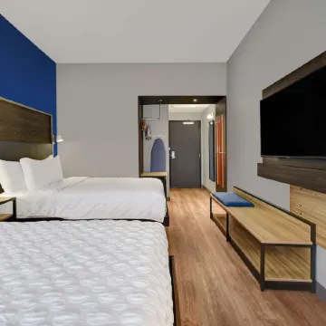 Tru by Hilton Troy Detroit