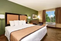 Suburban Studios Raleigh - Crabtree Valley Hotels in House Creek